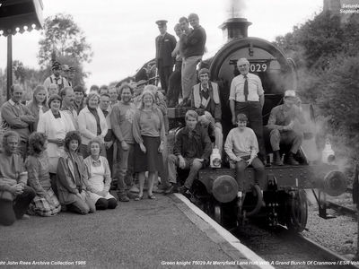 27th Sept 1986. A bunch of ESR volunteers celebrating the return of Green Knight to steam.